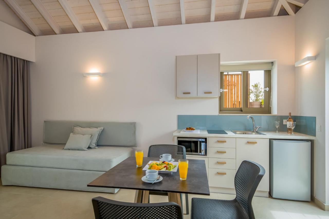 Stefan Village Hotel Agia Marina 外观 照片
