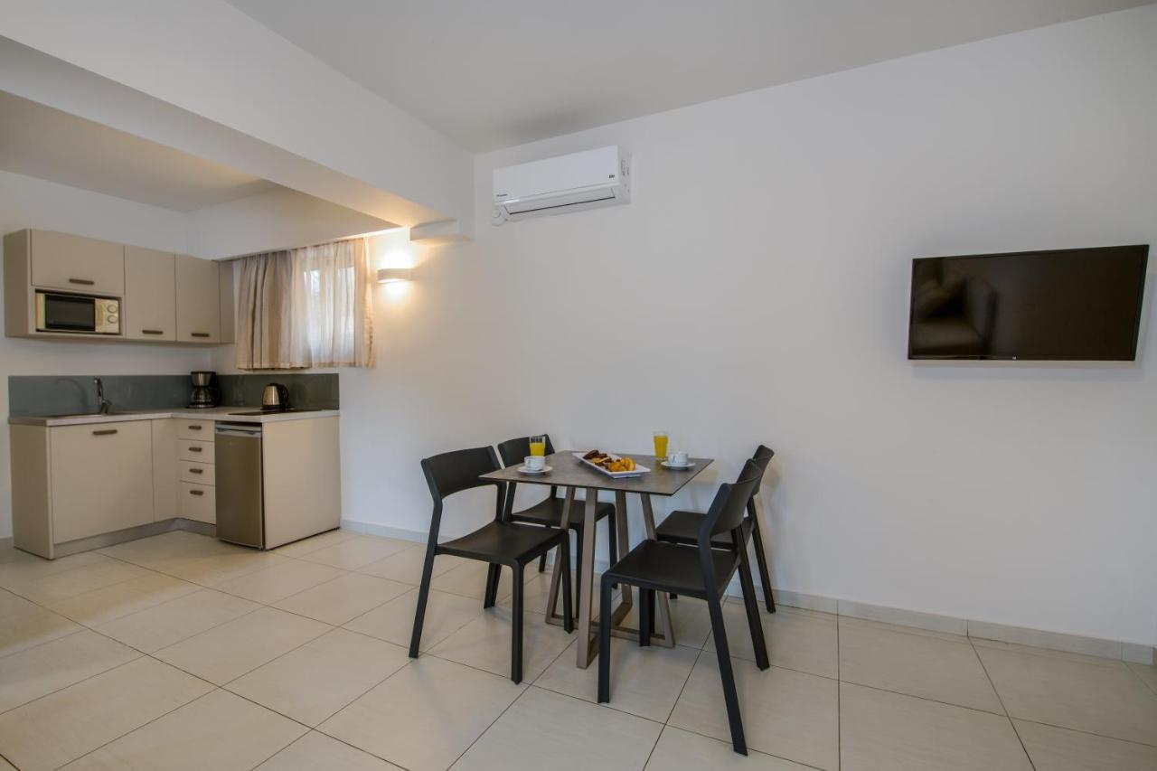 Stefan Village Hotel Agia Marina 外观 照片