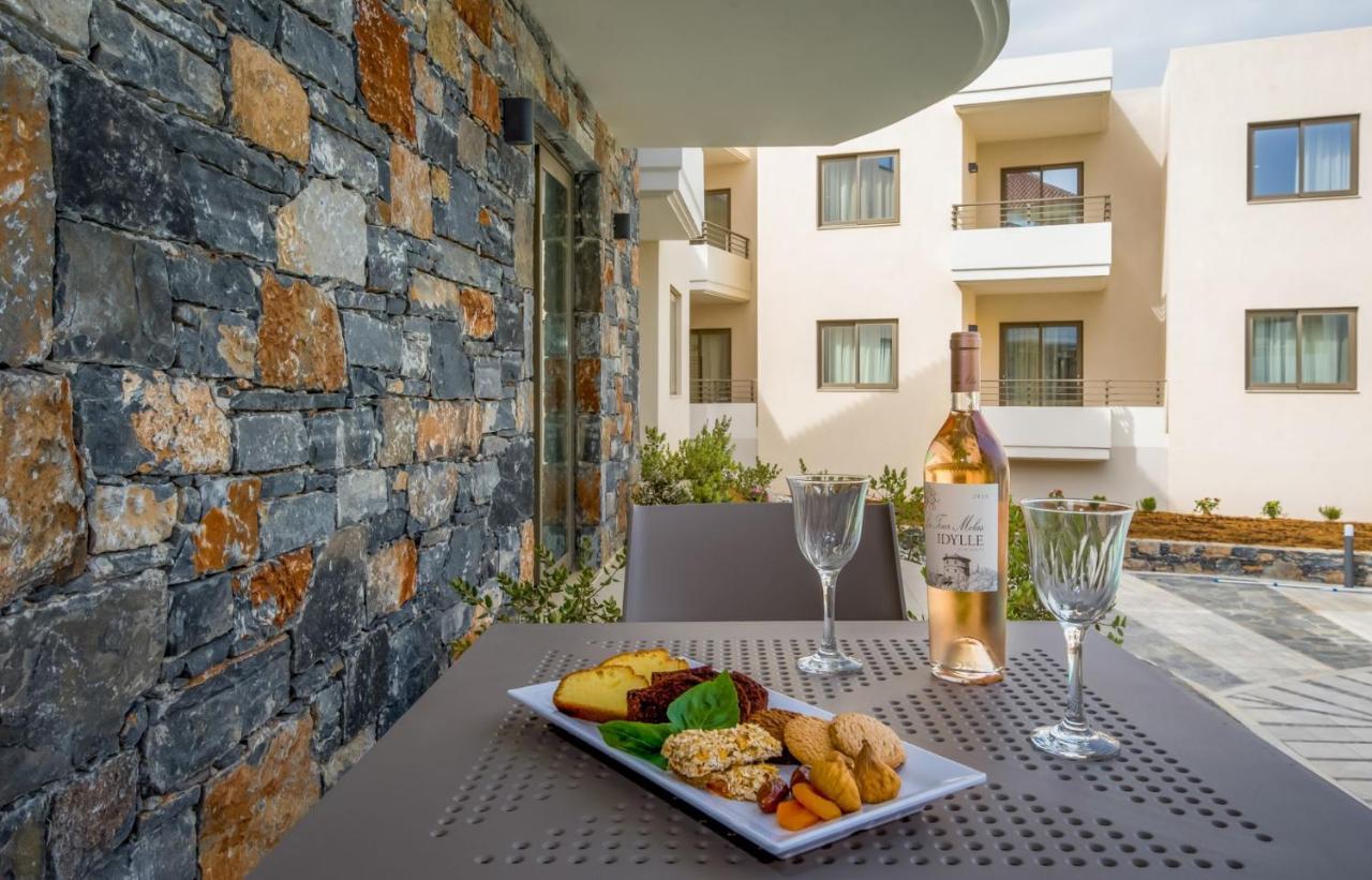 Stefan Village Hotel Agia Marina 外观 照片