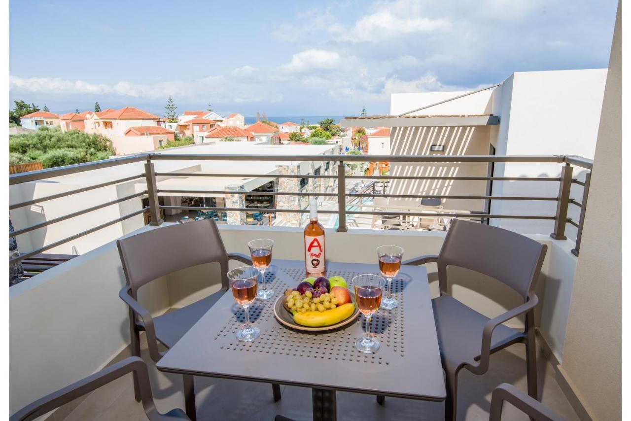 Stefan Village Hotel Agia Marina 外观 照片