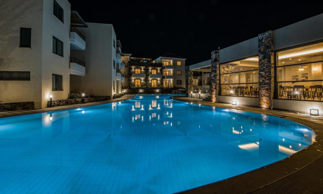 Stefan Village Hotel Agia Marina 外观 照片