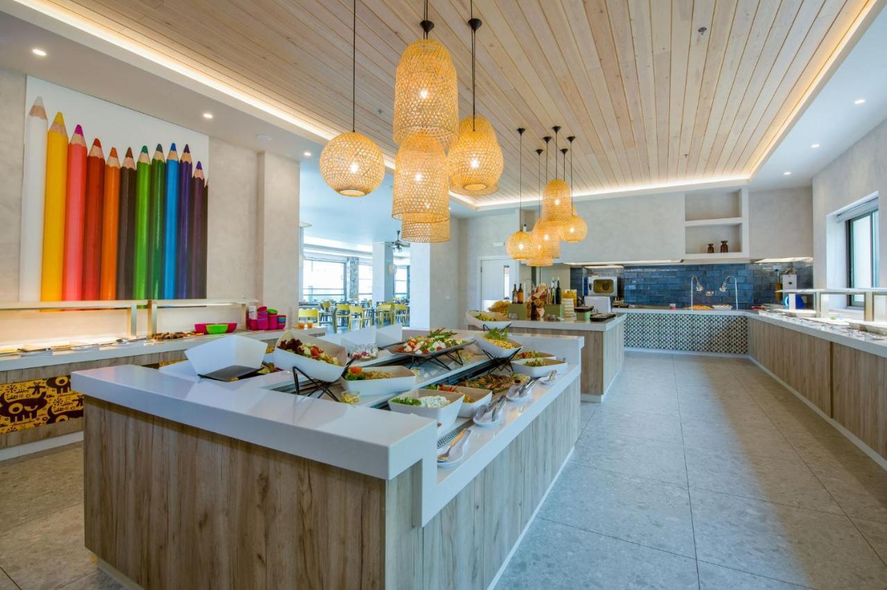 Stefan Village Hotel Agia Marina 外观 照片