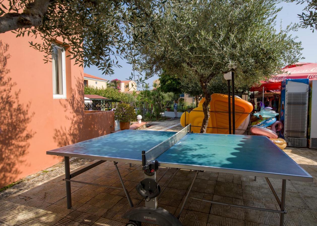 Stefan Village Hotel Agia Marina 外观 照片